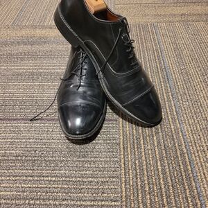 Classic Black Men's Dress Shoes